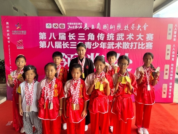参加了少林, 选手们夏练